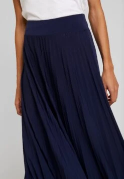 Anna Field Plisse A-Line Midi Skirt - Jupe Trapèze - Maritime Blue 13 Anna Field Plisse A-Line Midi Skirt - Jupe Trapèze - Maritime Blue -Anna Field 26fb2dfd194f484b8d99b2172e5de5c7
