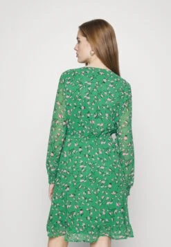 Robe De Jour - Green/Multi-Coloured 10 Robe De Jour - Green/Multi-Coloured -Anna Field 377567e0c3de4812a1748cd4e64d78c3