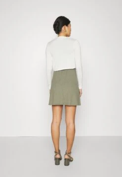 Anna Field Gilet - Off-White -Anna Field 4be94968bb74424ba62de675f4bf20ad