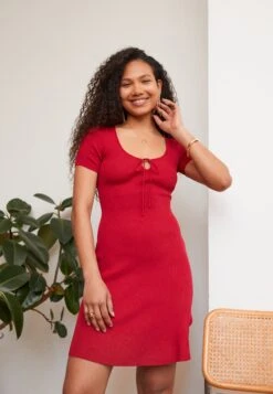 Anna Field Robe Pull - Red