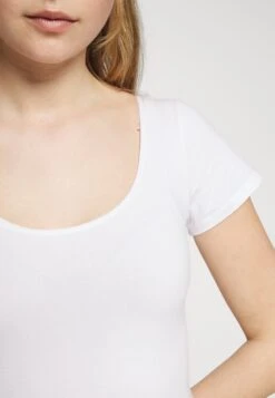 Anna Field 2 Pack - Body - Black/White 15 Anna Field 2 Pack - Body - Black/White -Anna Field da4df9bd40f7486faef5d78e2c48d54f