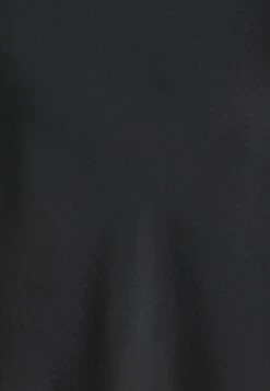 Anna Field Hammered Satin Nightie - Chemise De Nuit / Nuisette - Black 14 Anna Field Hammered Satin Nightie - Chemise De Nuit / Nuisette - Black -Anna Field f413aa67ea6947d3bd430f13e46768aa